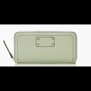 Brand new Kate Spade “Baxter street” wallet.